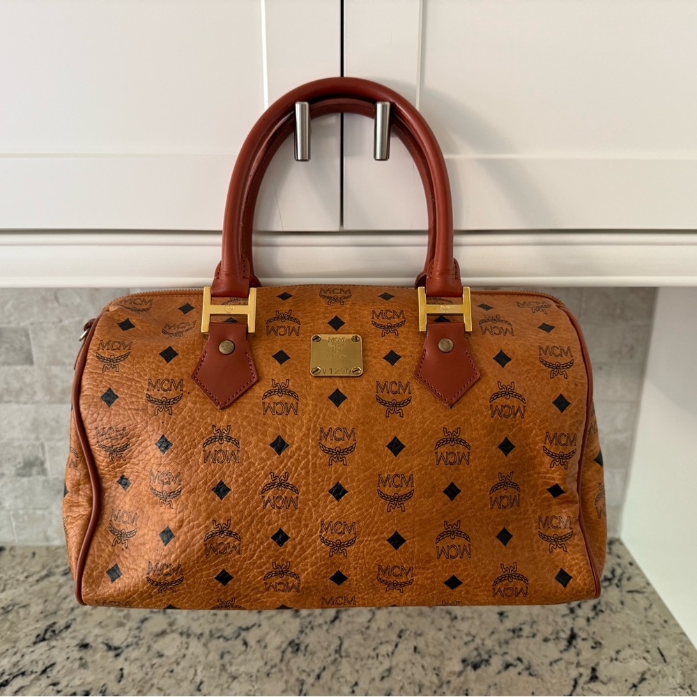 DoctorMum’s Live Show Deals on Lux & Designer Bags & More! - Picture 8 of 16